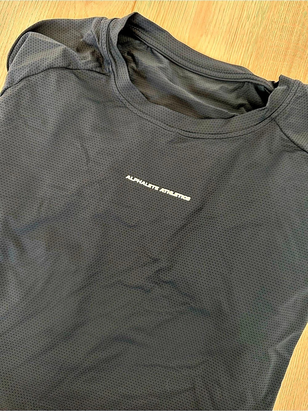 Alphalete Short Sleeve Athletic Shirt in Blue Size Large
